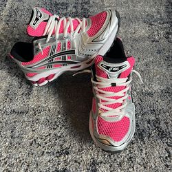 Pink gel kayano 14 ASICS- size 11