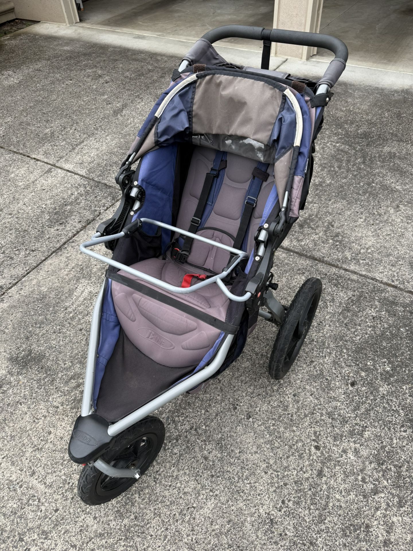 Bob Revolution Stroller - Excellent Condition