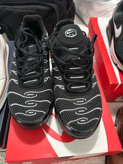 Men’s clothes shoes