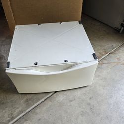 Washer/ Dryer Pedestal 