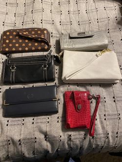 Wristlet/ Wallets Lot