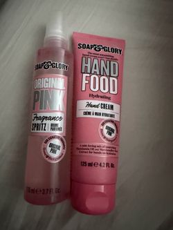 Soap and glory set