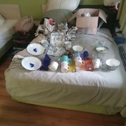 Really Nice Dishes For Sale Need To Sale ASAP