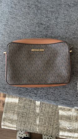 Micheal Kors bag