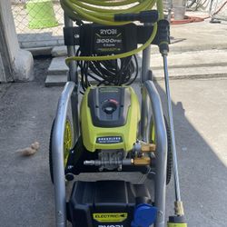 3000 PSI 1.1 GPM Cold Water  Pressure Washer