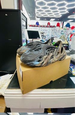 Yezzy foam runner ciders
