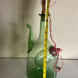 Antique Princes house Green decanter hand blonwn goodconditionNoChipsNoBroken Only Need A NewCorkstopper
