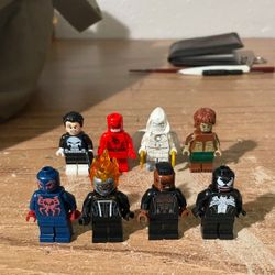 Lego Marvel Mini figures