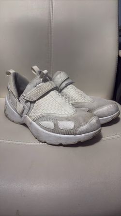 Jordan LX TRUNNERS (Size 11)