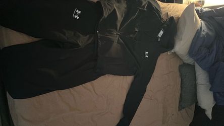 Under armour track suit