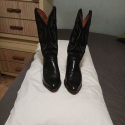 Boot Lucchese  2000  Size 9.5d