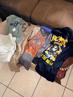 Mixed Lot of Men's Plus Size Clothing