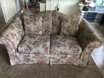 Love seat