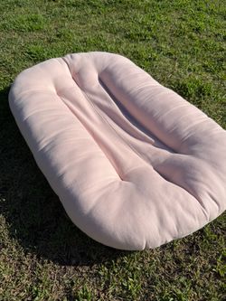 Pink Snuggle Me Organic Baby Lounger