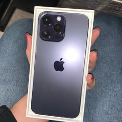 iPhone 14 Pro 128Gb Unlocked $50 Down 