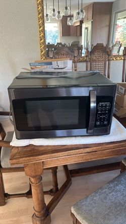 Countertop microwave