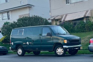 2001 Ford E-250