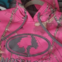 Mossy Oak Sweater 