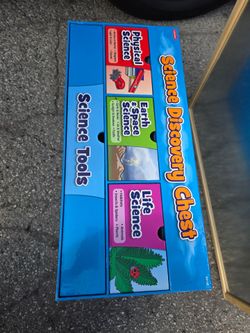 Lakeshore Science Discovery Chest