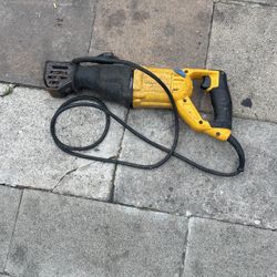 Dewalt Chainsaw