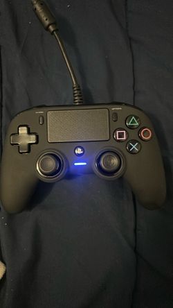 PS4 wired controller