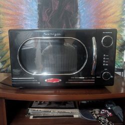 Microwave 1.1 Cu.Ft.