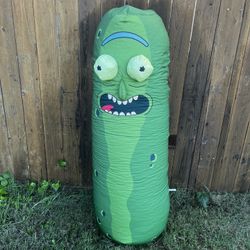 5 foot tall Pickle Rick 