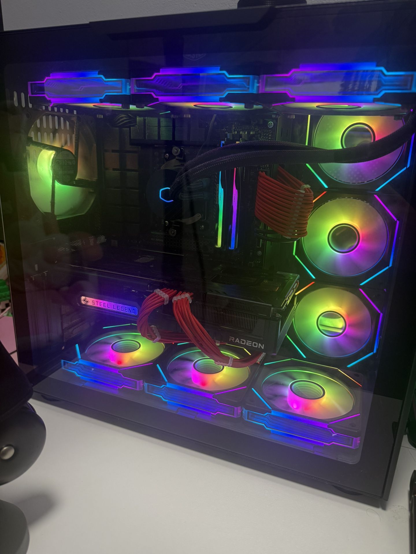 AMD Radeon™ RX 9070 XT Steel Legend 16GB