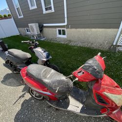 2 Mopeds $850 Takes Both 