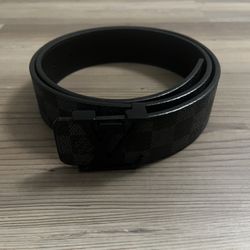 Louis Vuitton Belt Black 30-33