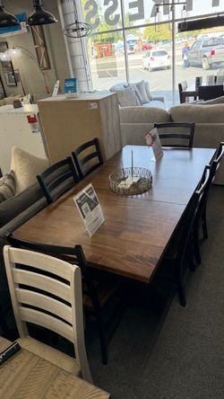 7Pc Dining Set