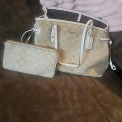 coach purse and wallet