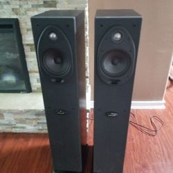 Polk Audio Powered Tower RT-1000