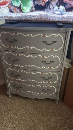 dresser