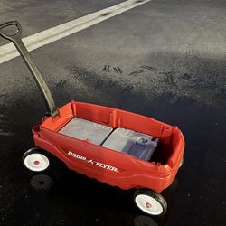 Radio Flyer Wagon