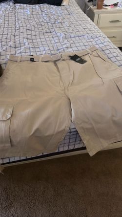 Men cargo shorts