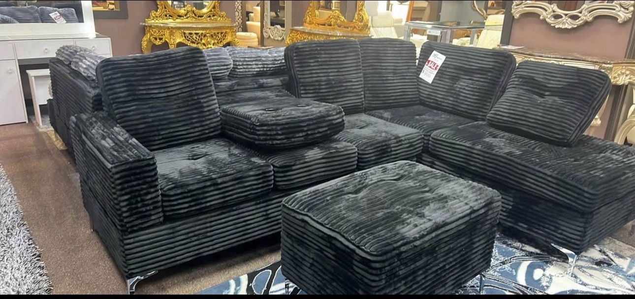 NEW SECTIONAL SOFA AND OTTOMAN WITH FREE DELIVERY- BEDROOM FURNITURE BED MATTRESS AND MORE