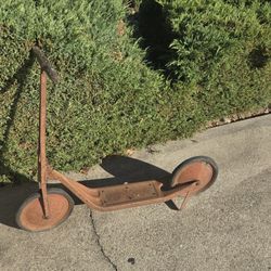 Vintage  Scooter Need Some Work