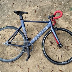 Aventon Mataro Size 55 - Midnight Blue & BLB Notorious 90 carbon wheel PRICE IS FIRM