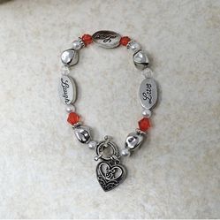 LIVE LOVE LAUGH Heart Bracelet & Gift Box NEW