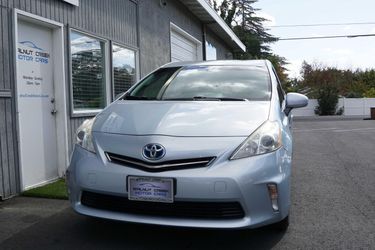 2014 Toyota Prius v