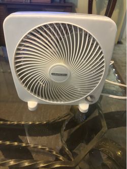Mini box fan