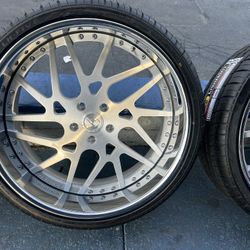 FORGIATO WHEELS SIZE 22 STAGGER 5x120.