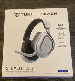 Turtle Beach - Stealth 700 Gen 3 Wireless Multiplatform Amplified Gaming Headset for PS5, PS4, PC