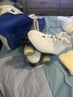 White Roller Skates Men’s Size 10.5