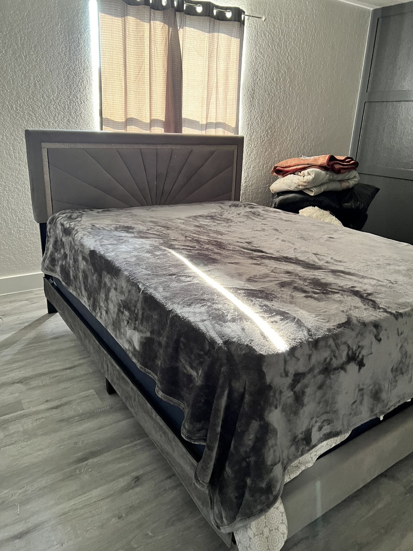 Bedroom Mattressheadboard