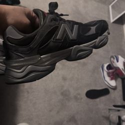 New balance 9060 Men’s Size 11.5