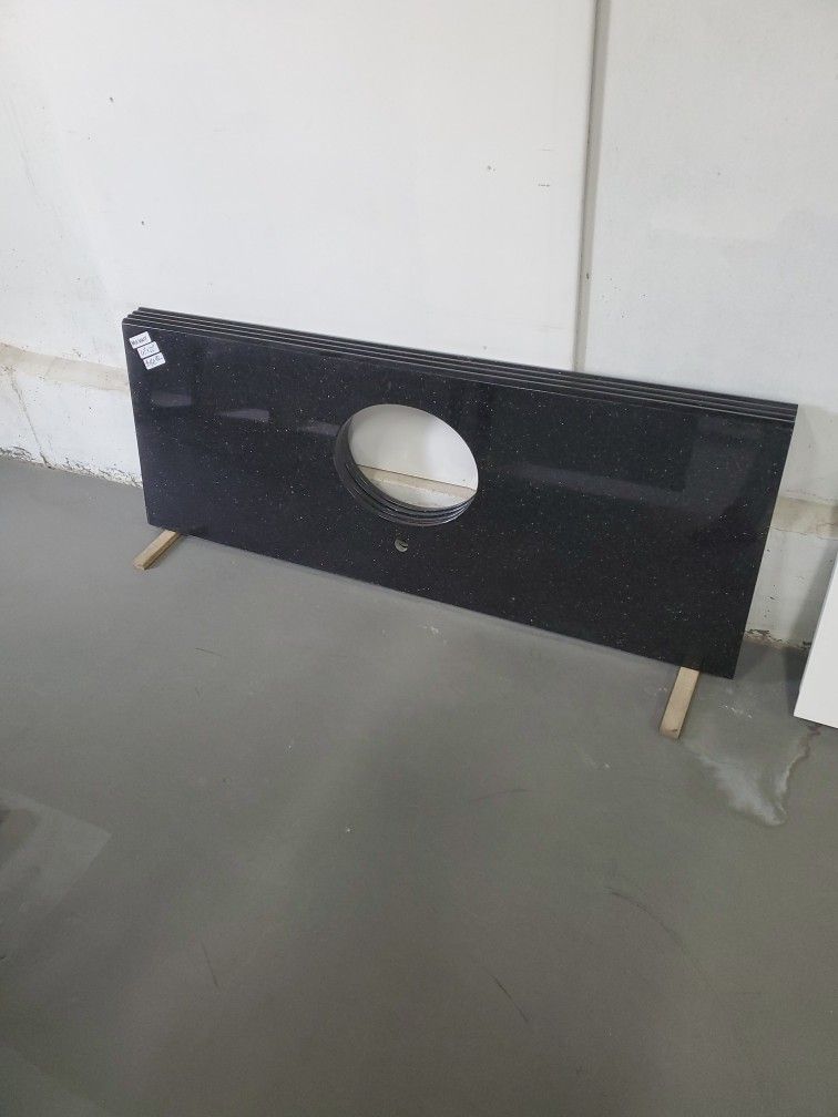 Vanity Top V61x22 Black Galaxy Stone