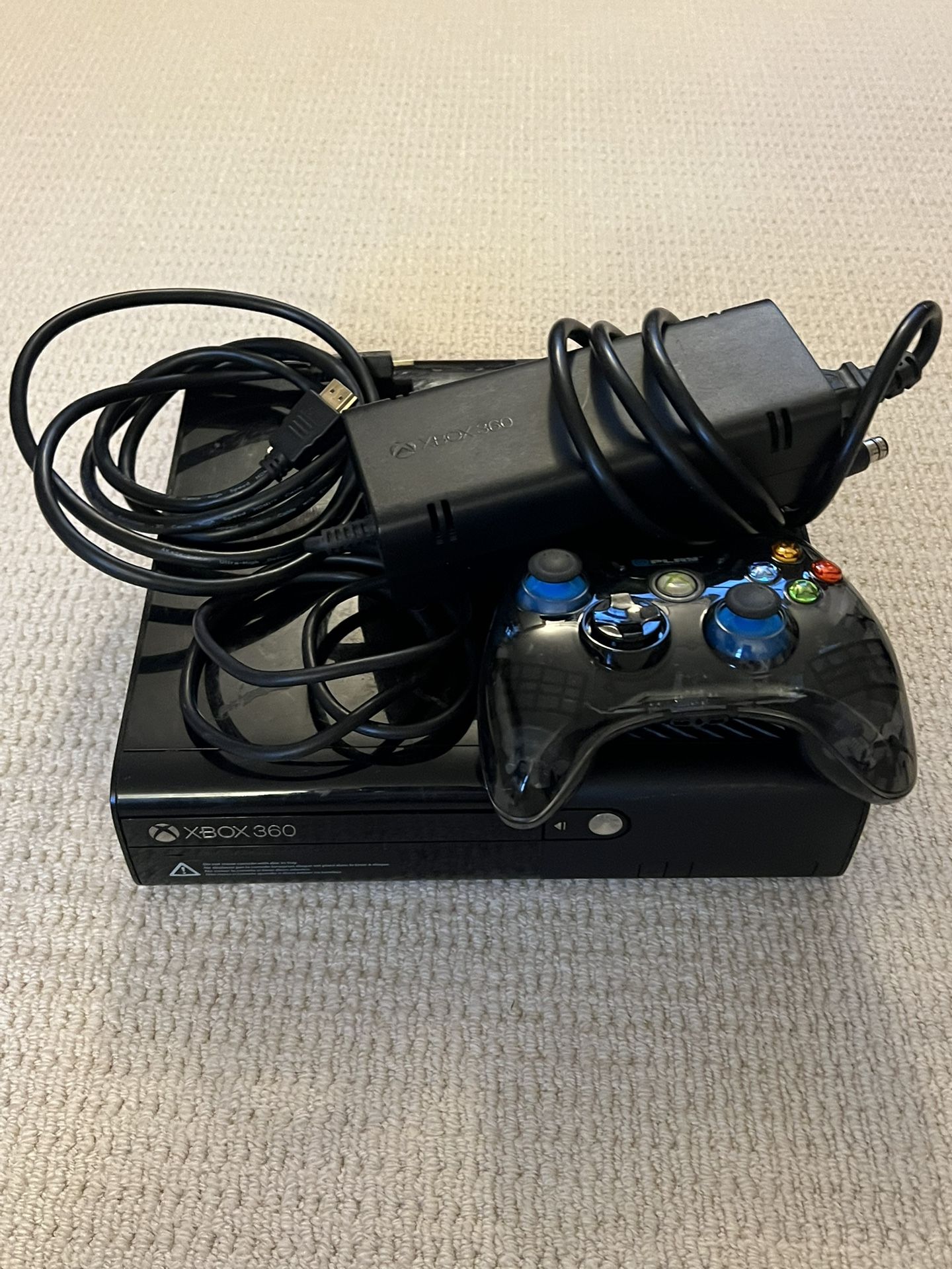 XBOX 360 E Black with All Cables and Xbox 360 Play Controller
