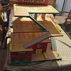 Toy Car Garage